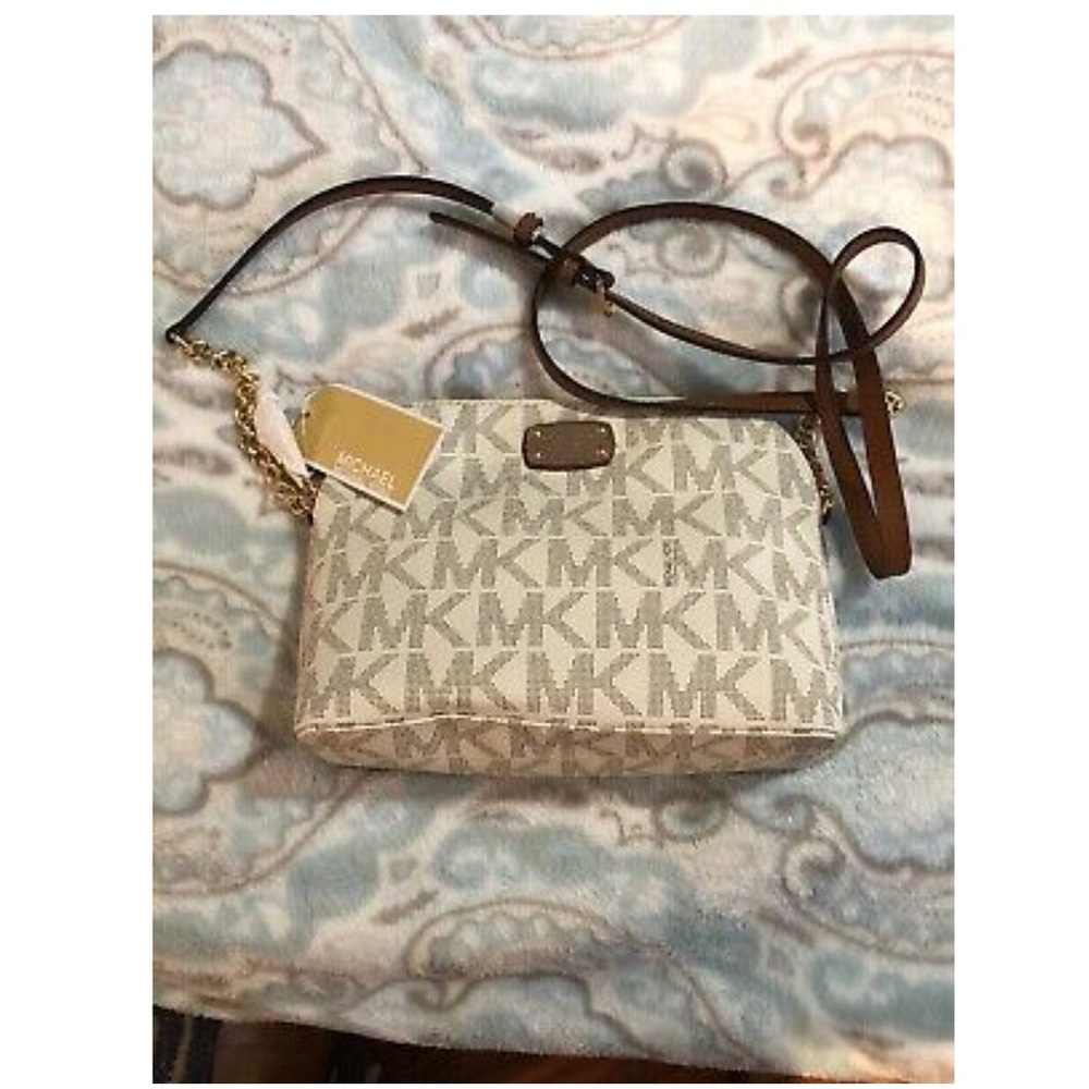 Michael kors crossbody